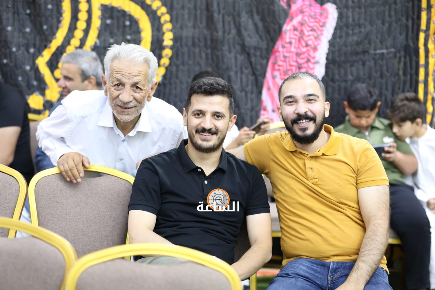 Madar Al-Saa Images 0.9469188624272721