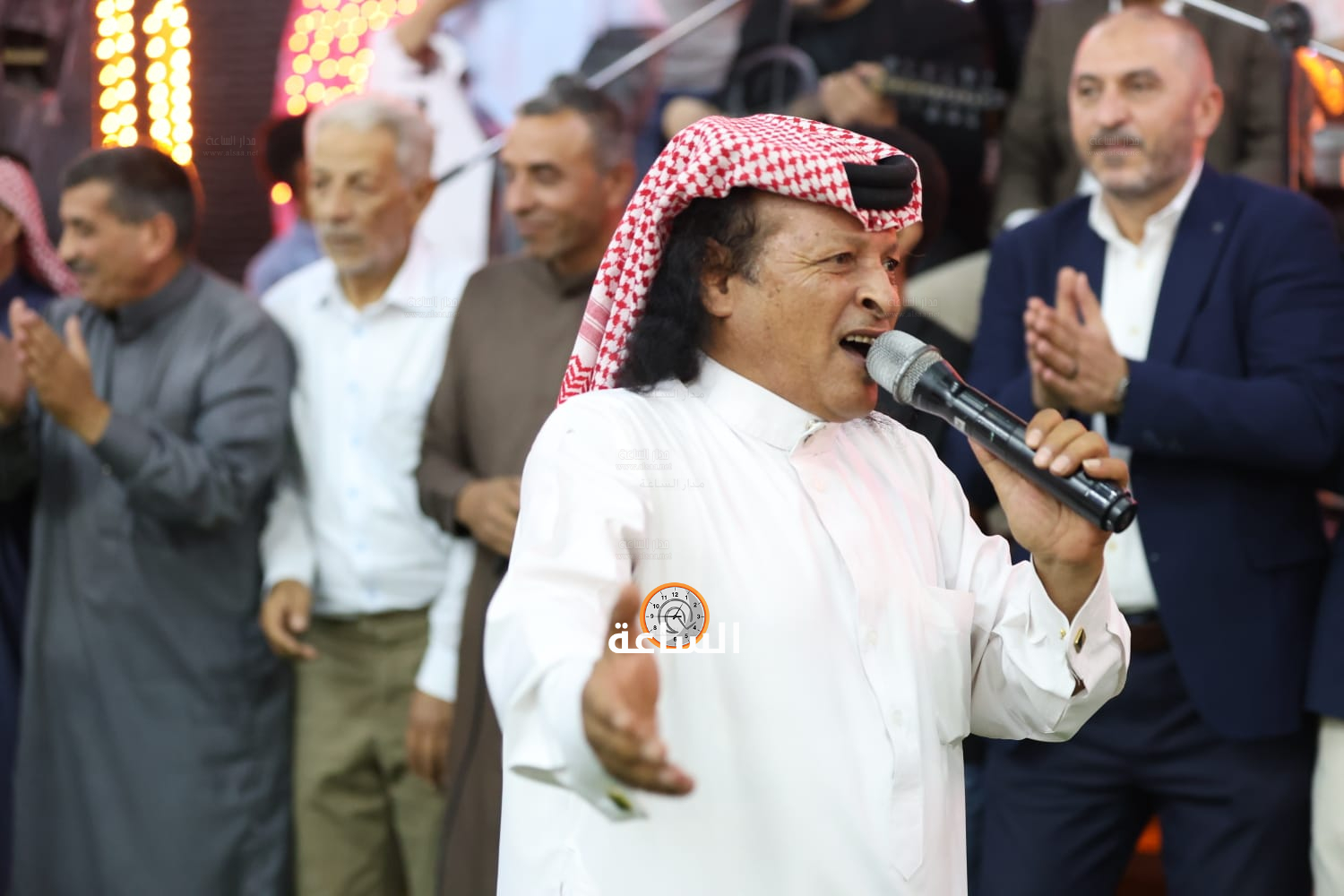 Madar Al-Saa Images 0.004345304440309894