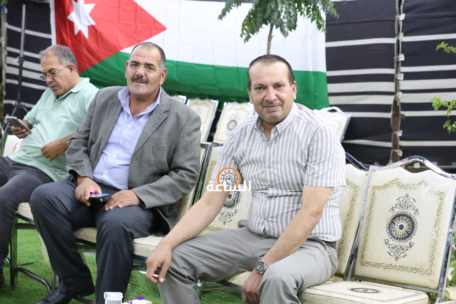 Madar Al-Saa Images 0.426267288215615