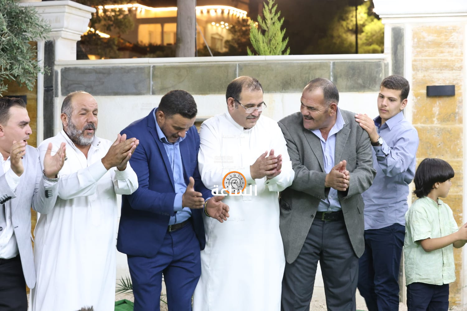 Madar Al-Saa Images 0.08052093349920475