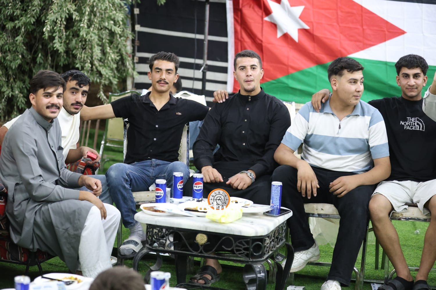 Madar Al-Saa Images 0.9843983332670158