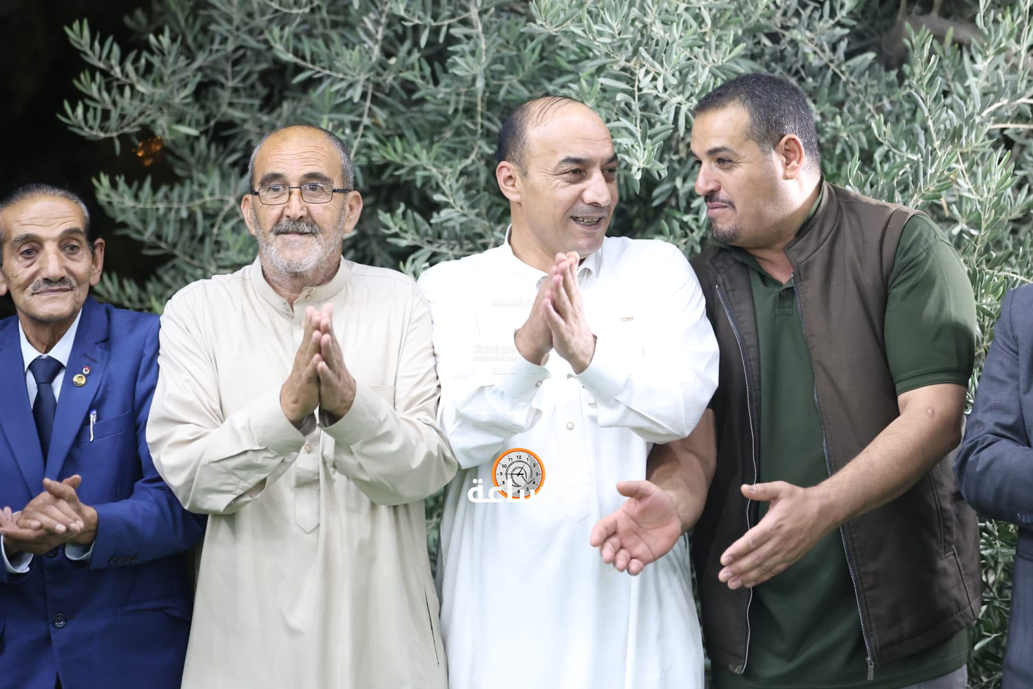 Madar Al-Saa Images 0.3943108622546241