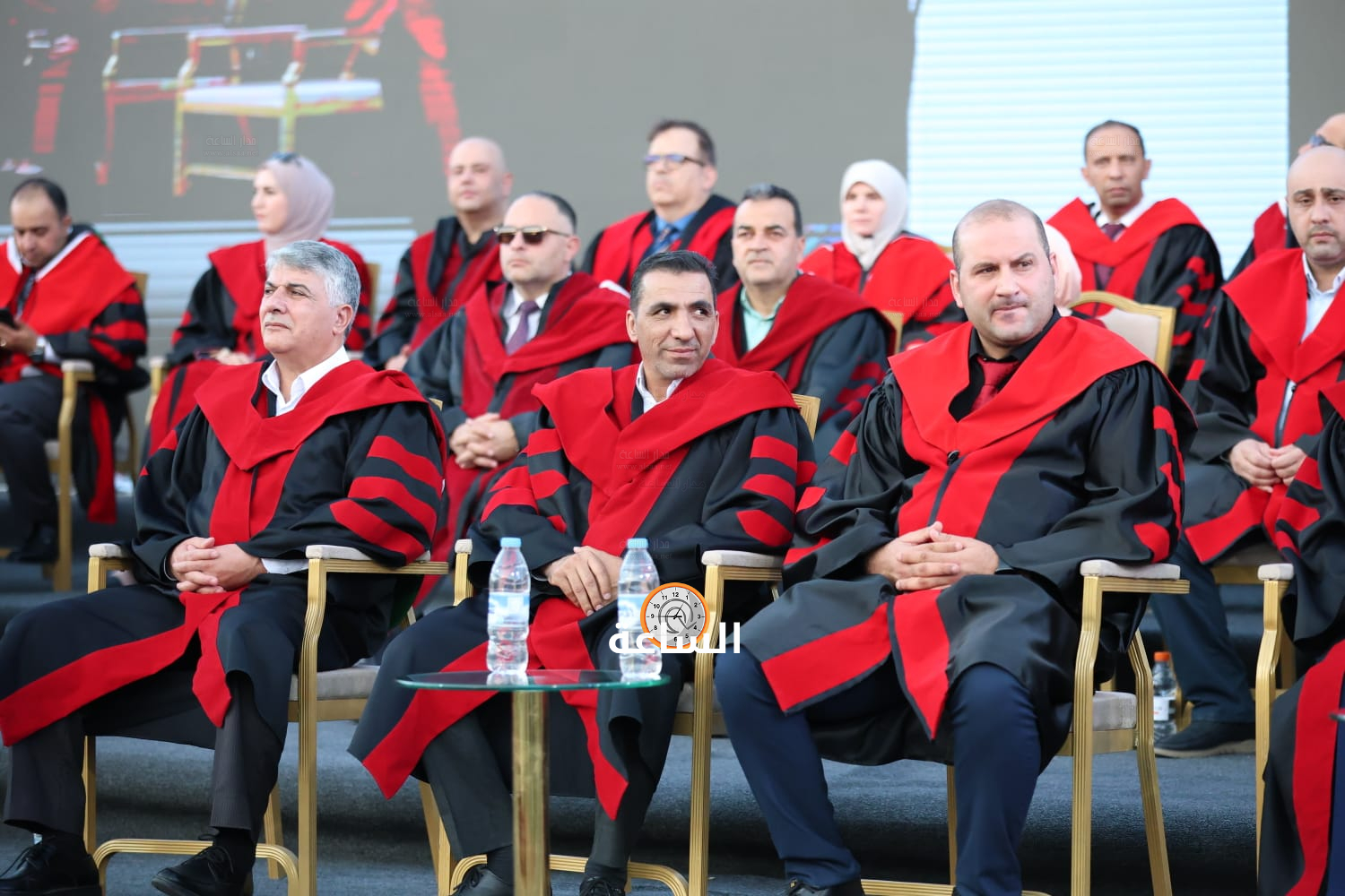 Madar Al-Saa Images 0.8418568367847402