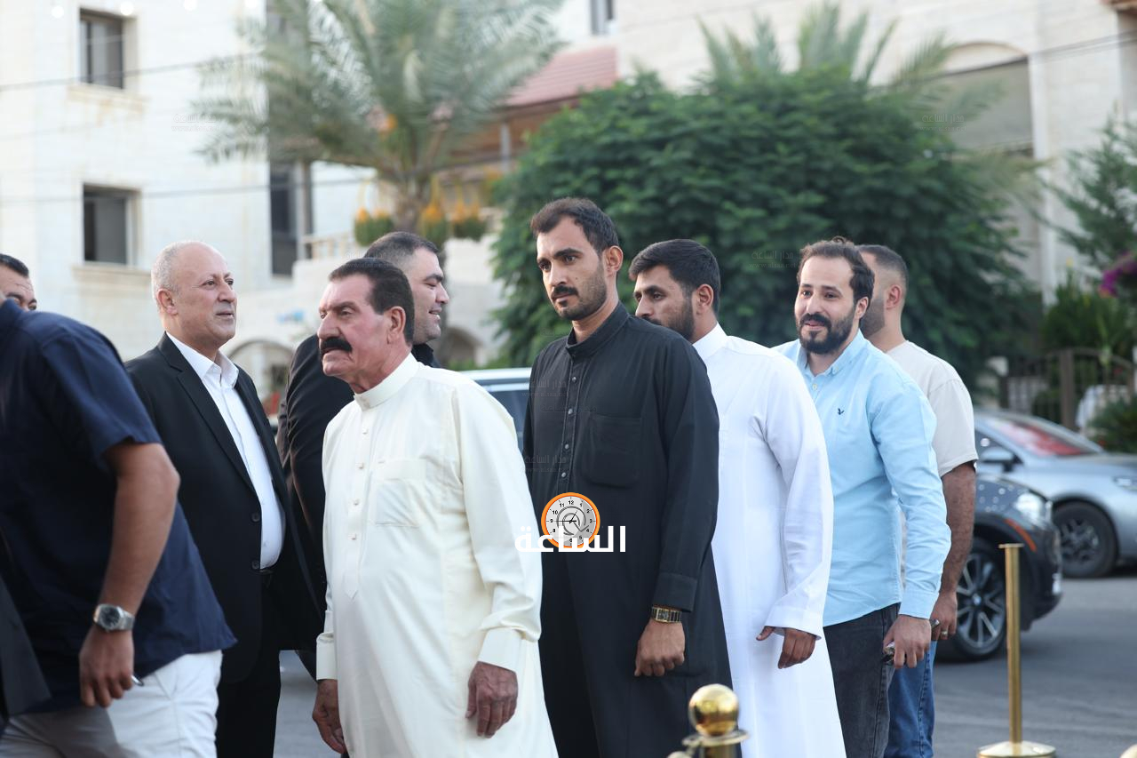 Madar Al-Saa Images 0.4562058992467135