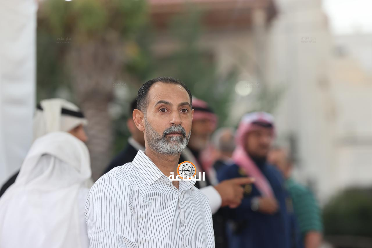 Madar Al-Saa Images 0.45303117596004394