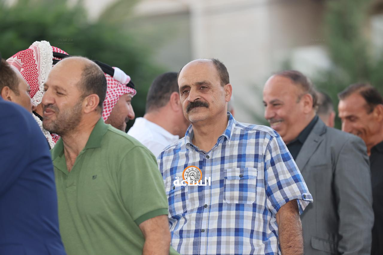 Madar Al-Saa Images 0.8396623345646502