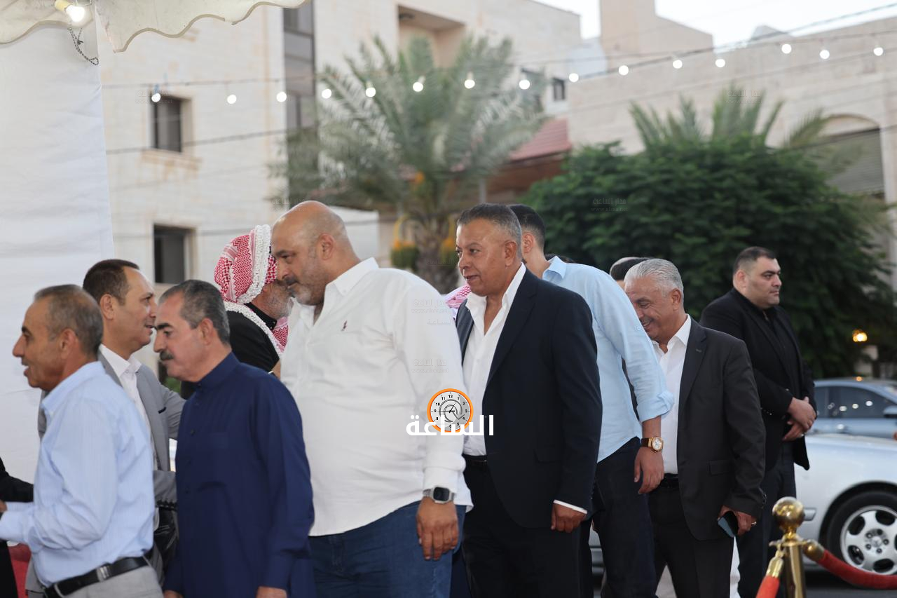 Madar Al-Saa Images 0.12840127120432498