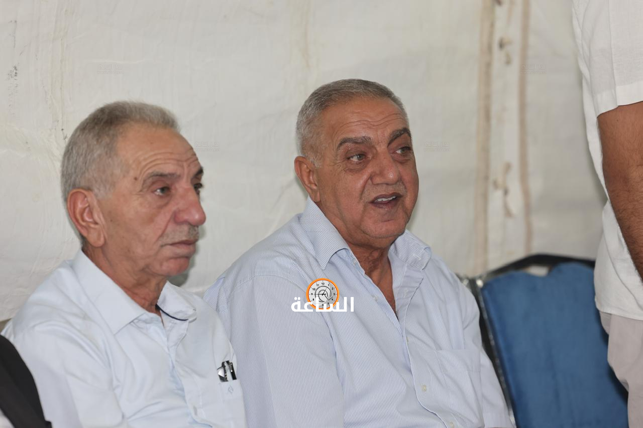 Madar Al-Saa Images 0.45367505630353333