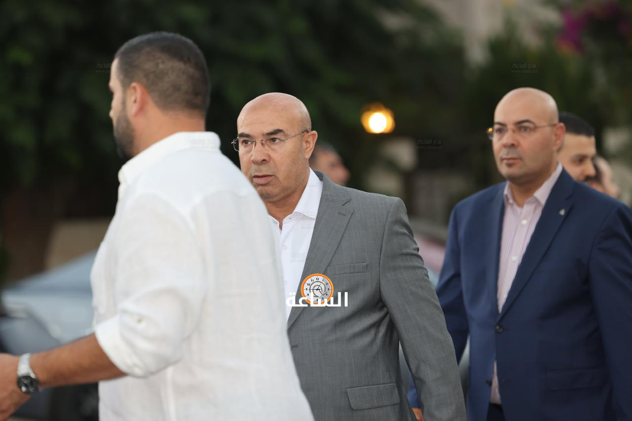 Madar Al-Saa Images 0.6665860327804023