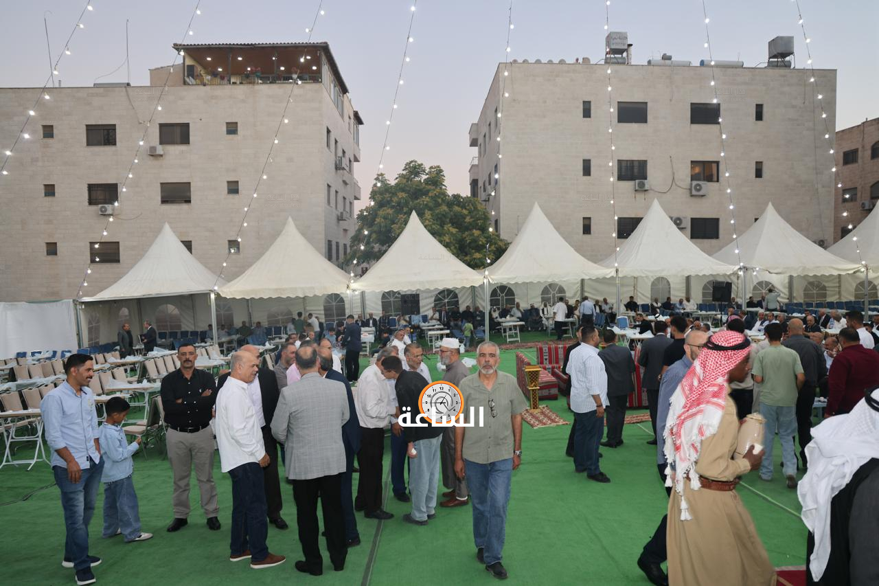 Madar Al-Saa Images 0.5642668378321278