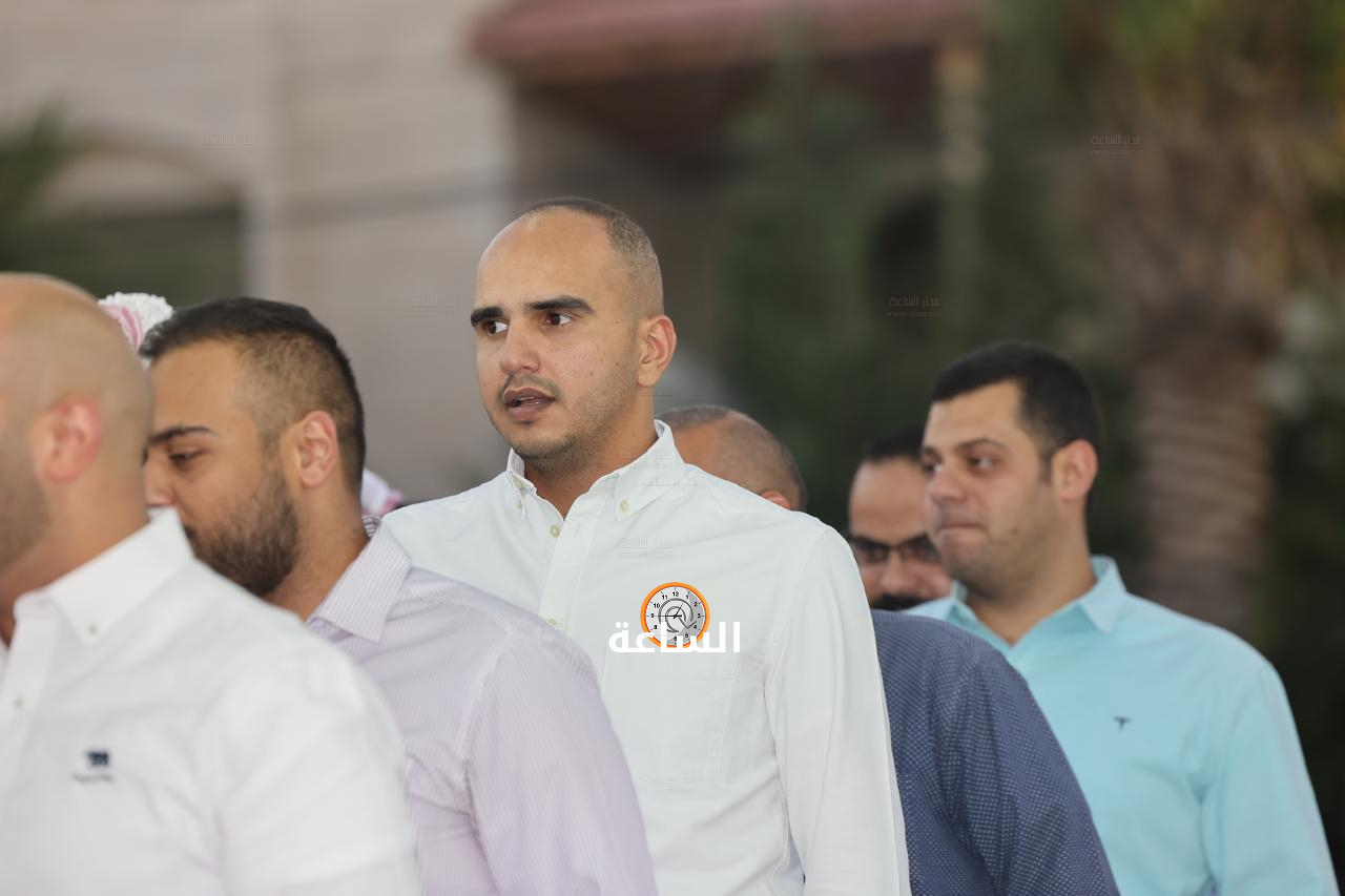 Madar Al-Saa Images 0.8521078733363388