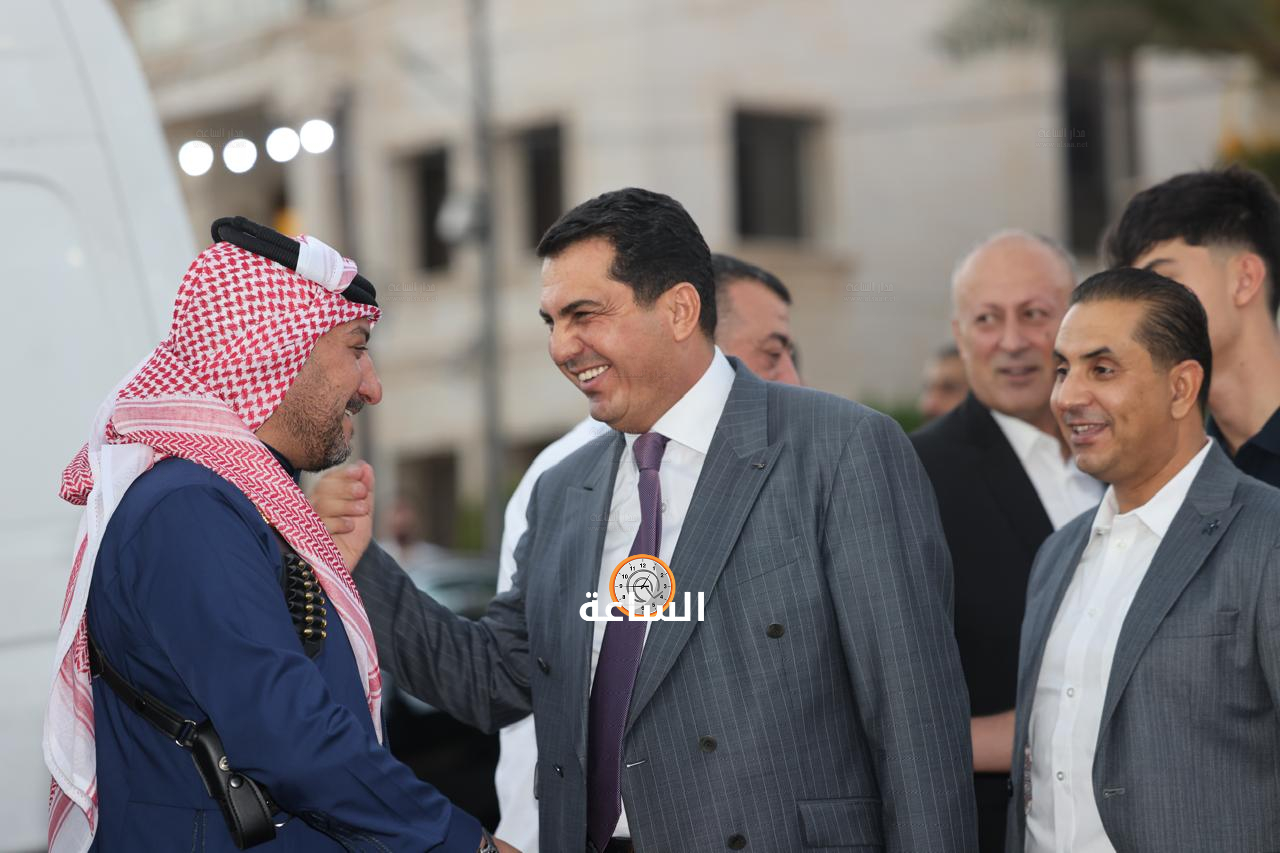 Madar Al-Saa Images 0.6079901534779133