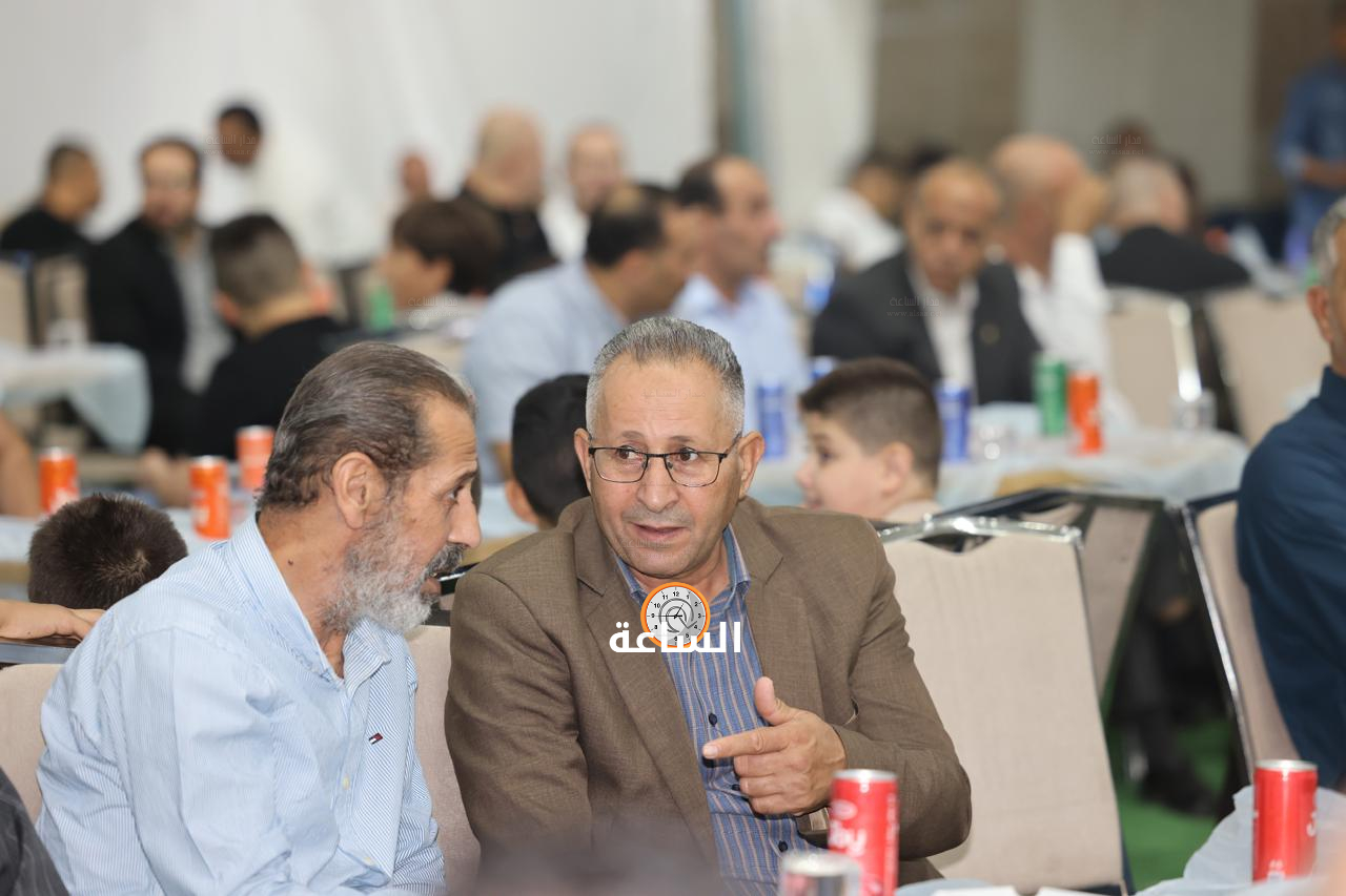 Madar Al-Saa Images 0.05417670443779321