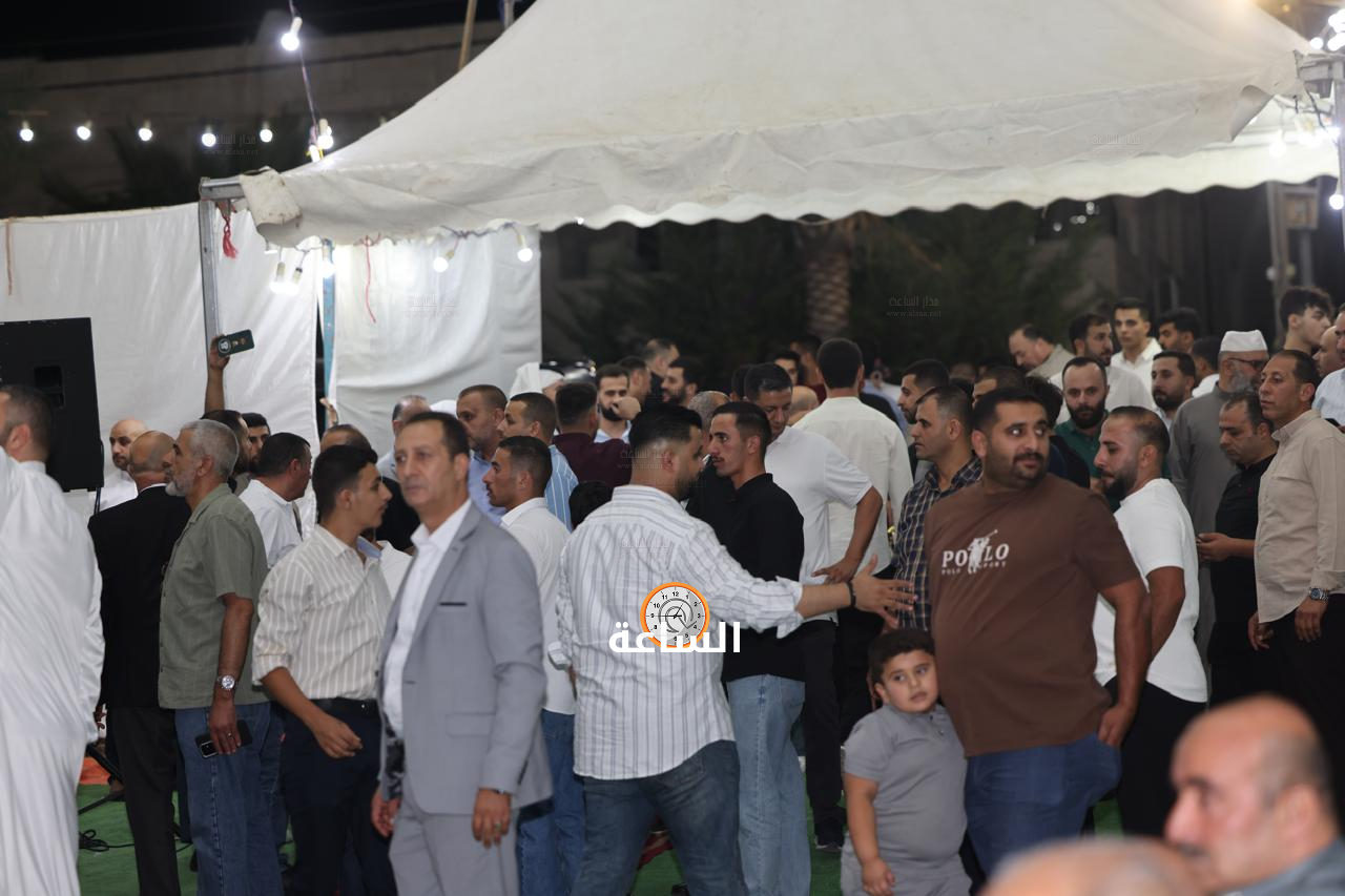 Madar Al-Saa Images 0.3515739429217799