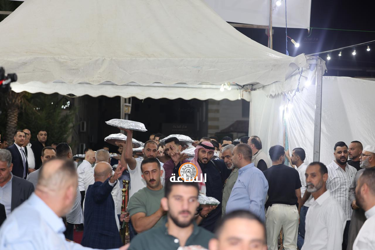 Madar Al-Saa Images 0.9095378635153122