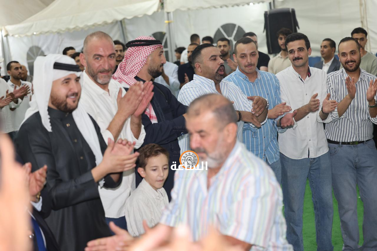 Madar Al-Saa Images 0.6894064647899061