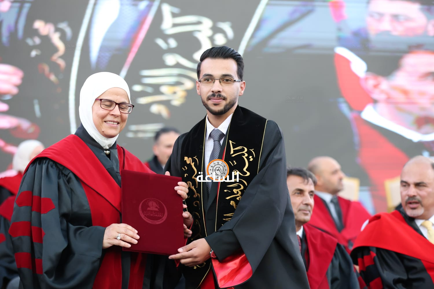 Madar Al-Saa Images 0.41005751814195046