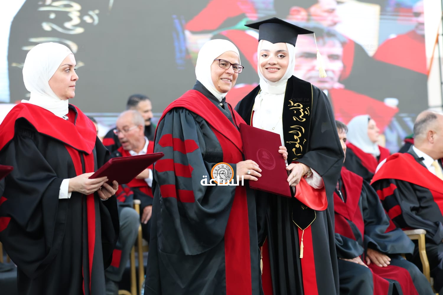 Madar Al-Saa Images 0.2308506759402862