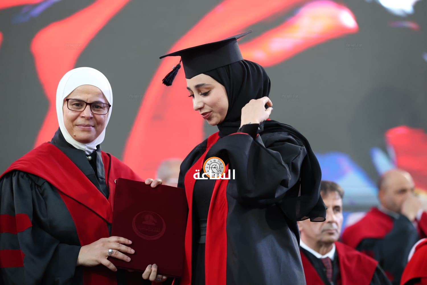 Madar Al-Saa Images 0.6218933908698328