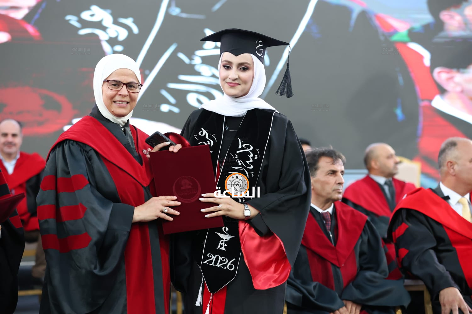 Madar Al-Saa Images 0.15783674280631244
