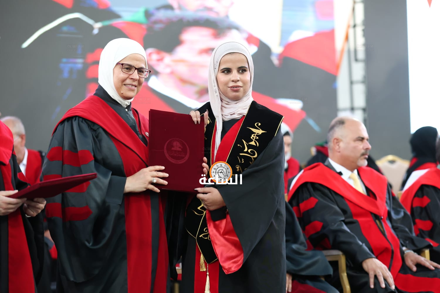 Madar Al-Saa Images 0.40763873111831495