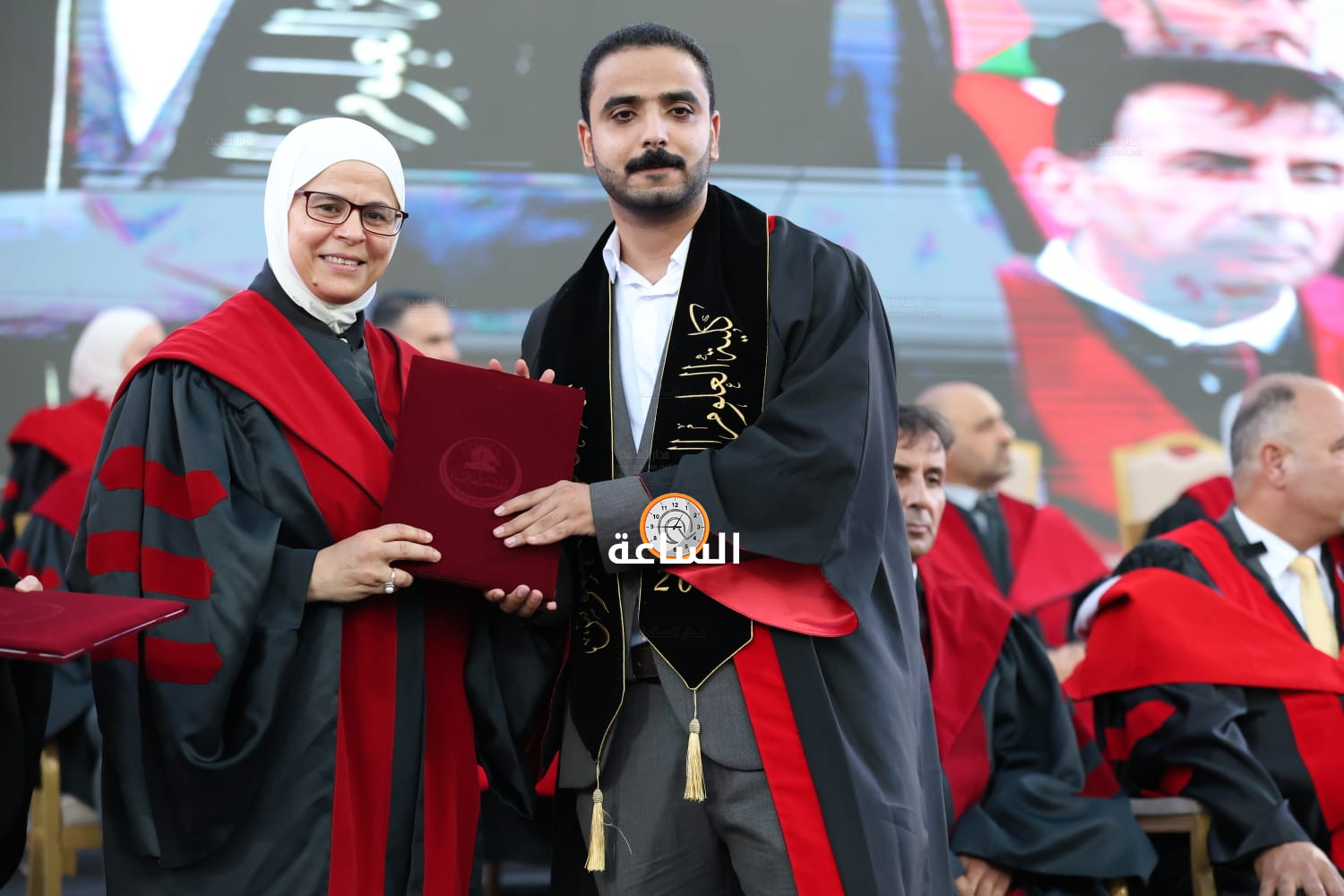 Madar Al-Saa Images 0.6062835702963136