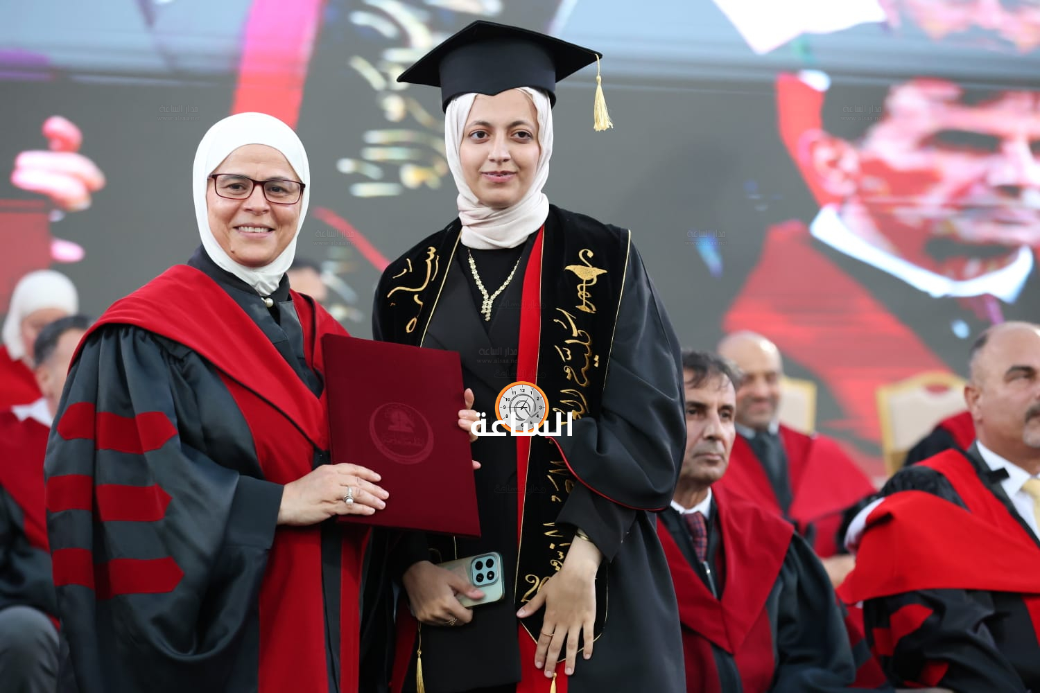 Madar Al-Saa Images 0.2604393325302111