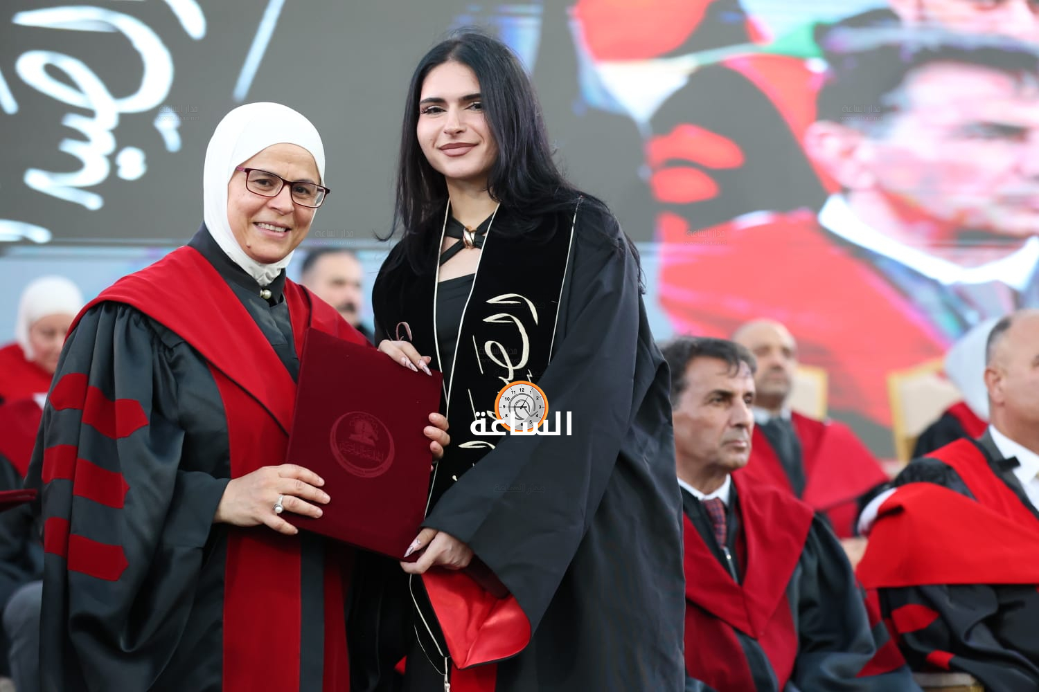 Madar Al-Saa Images 0.47922595792124956