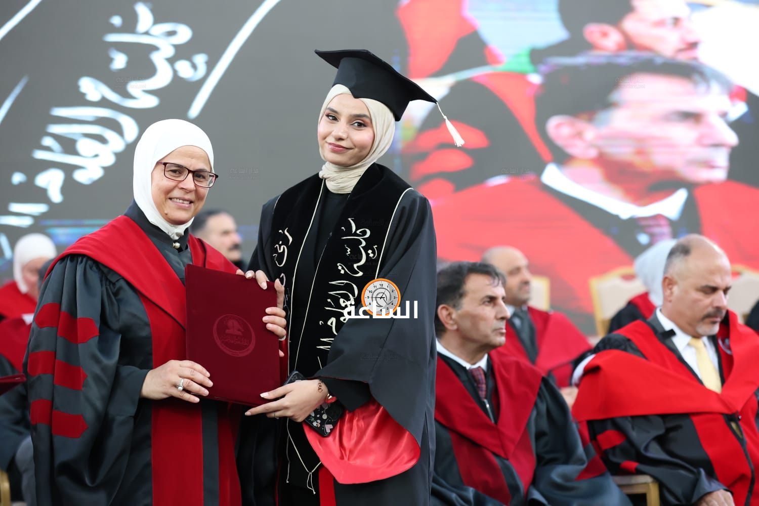 Madar Al-Saa Images 0.49727831610862794