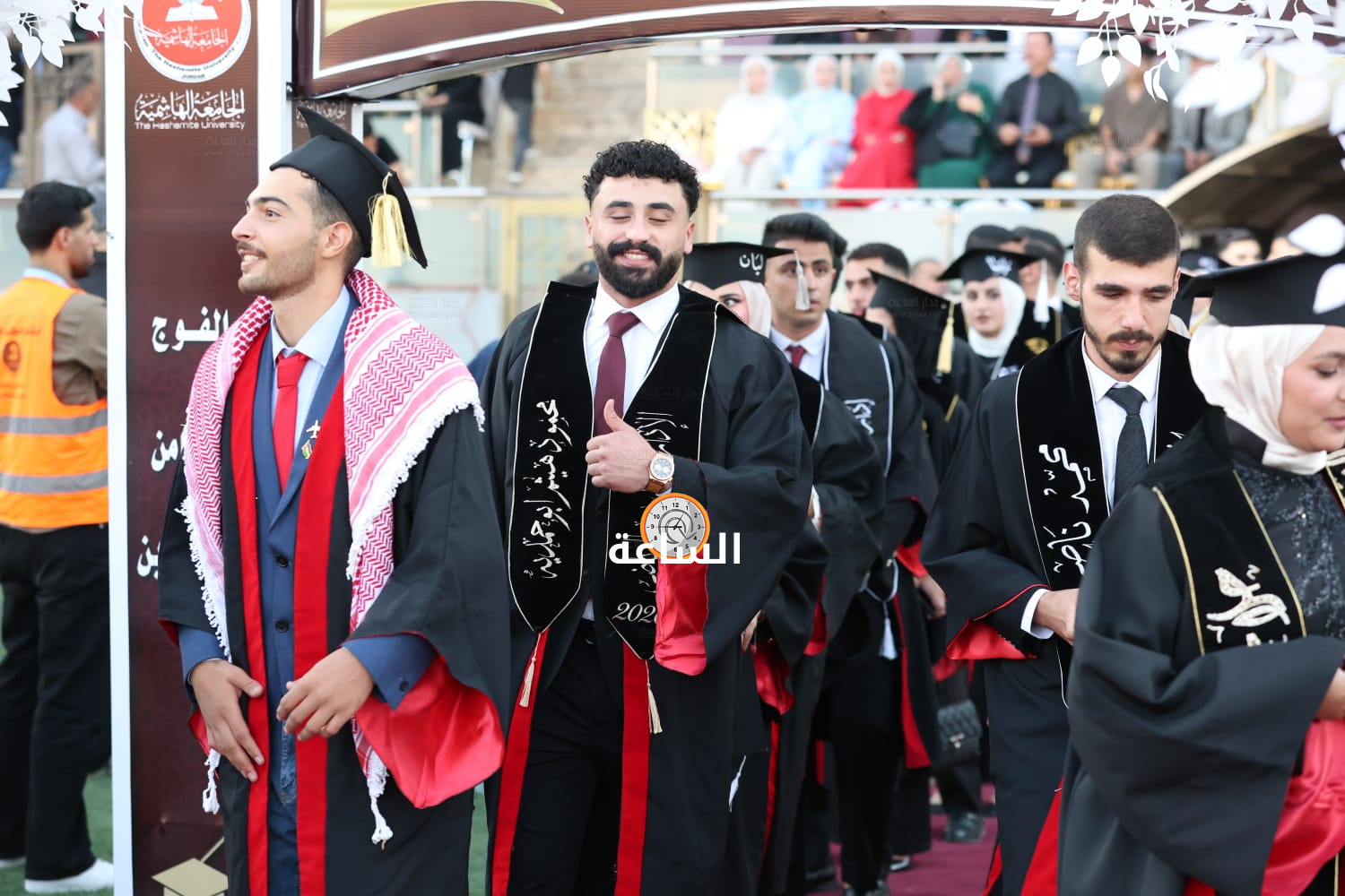 Madar Al-Saa Images 0.927223838515311