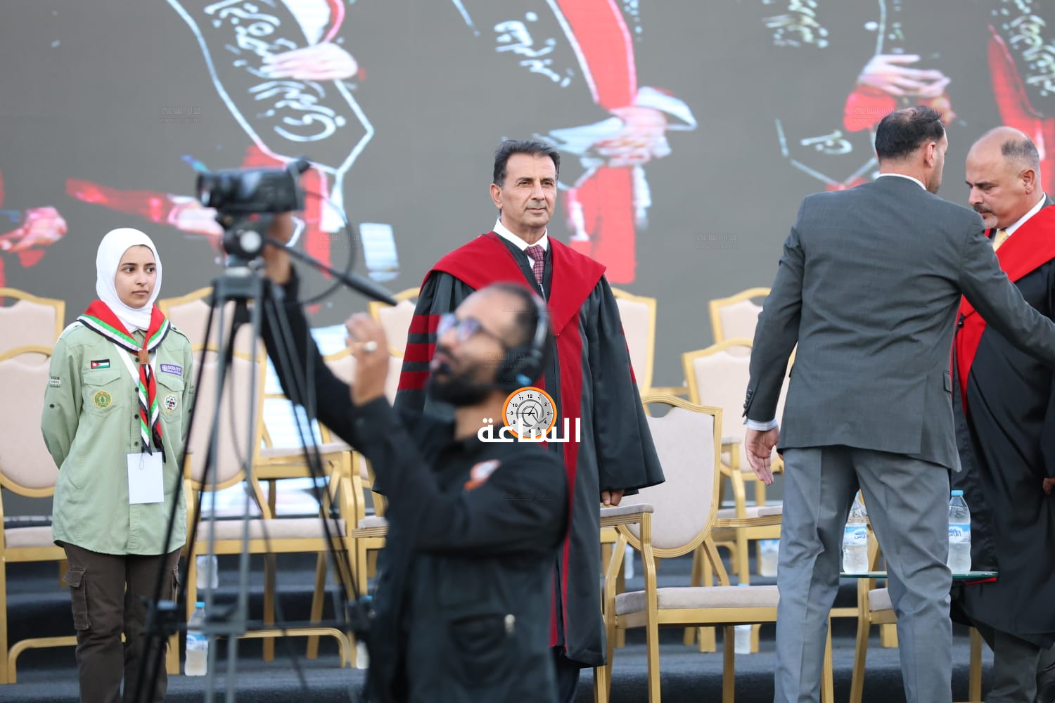 Madar Al-Saa Images 0.6241618876858482