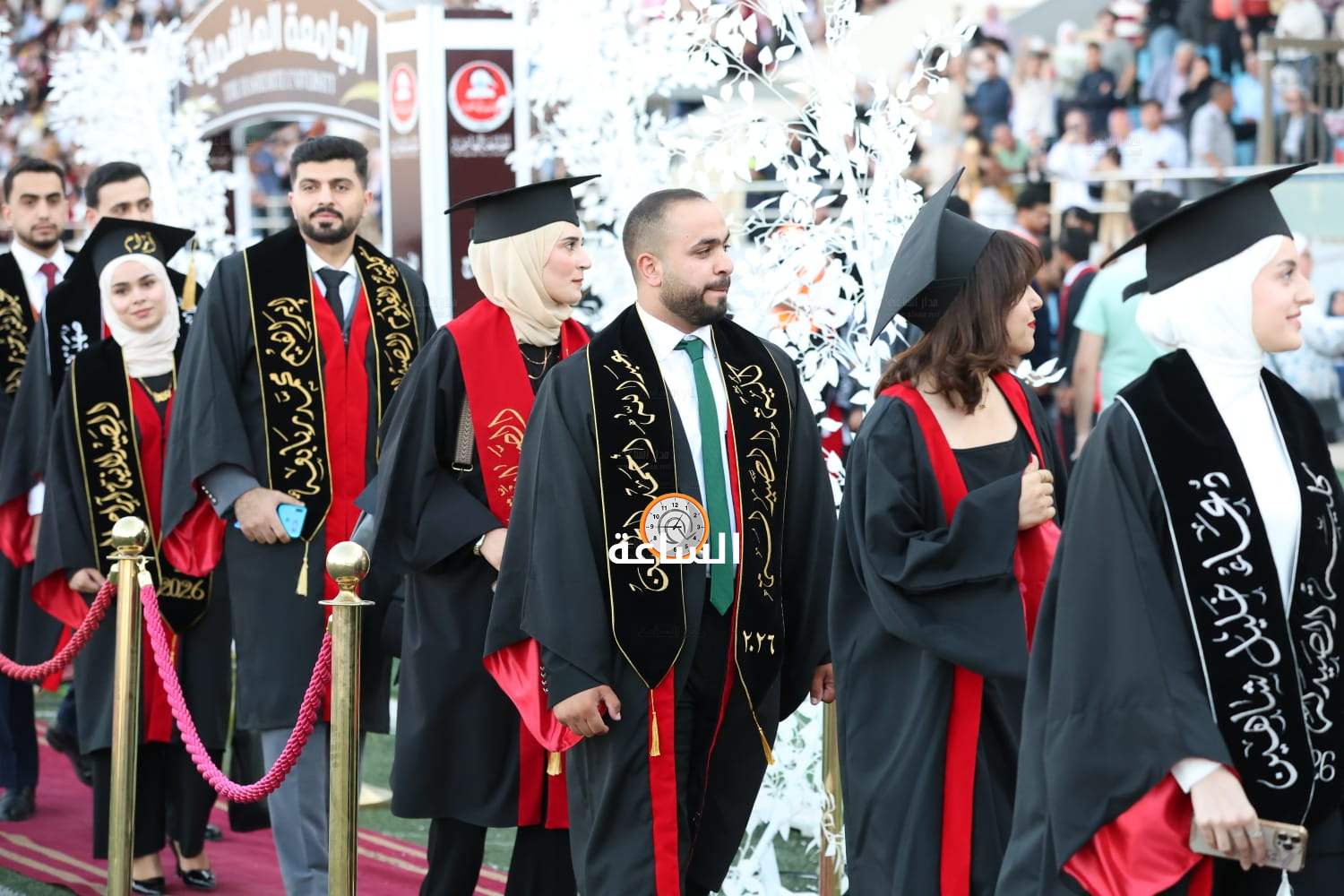 Madar Al-Saa Images 0.8547256119488523