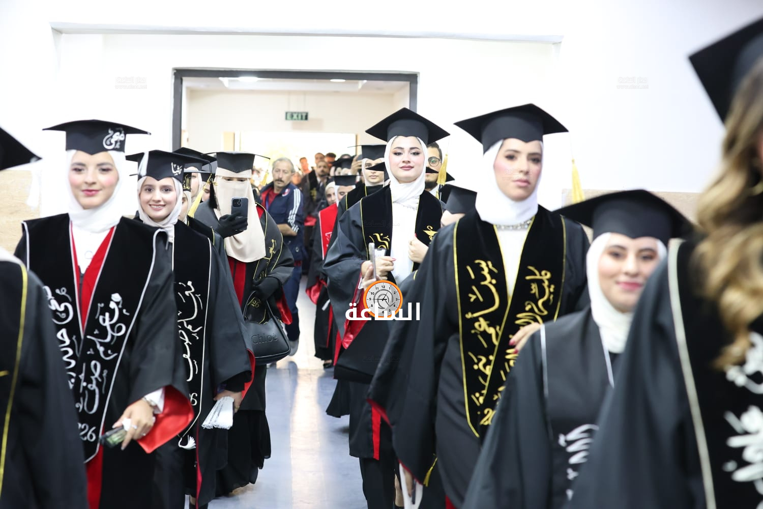 Madar Al-Saa Images 0.714398434135321