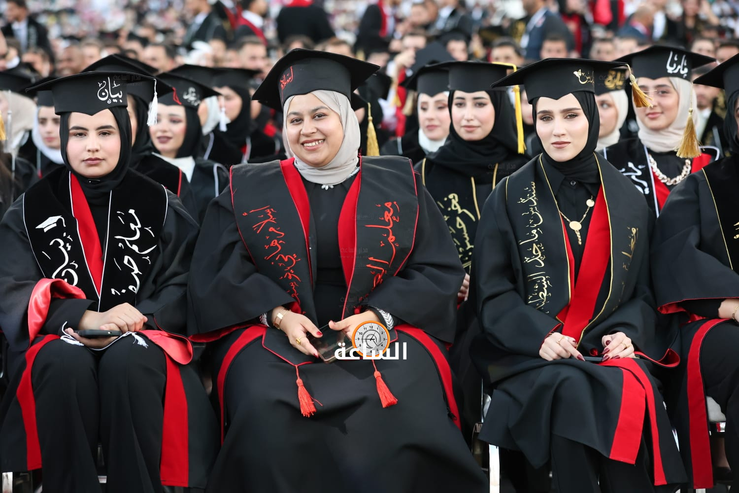 Madar Al-Saa Images 0.007373015674664085
