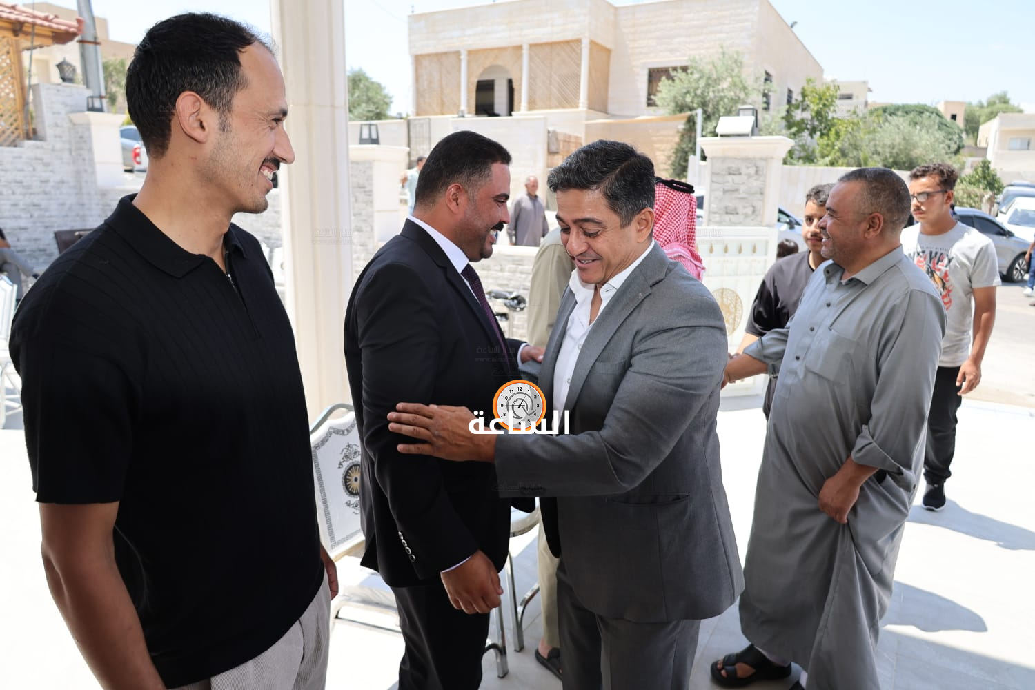 Madar Al-Saa Images 0.002747161815353061