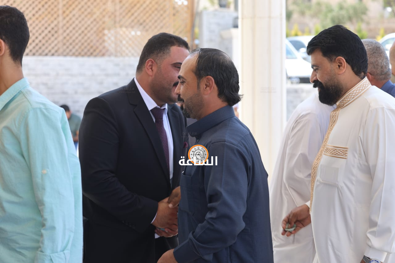 Madar Al-Saa Images 0.8574983641388334