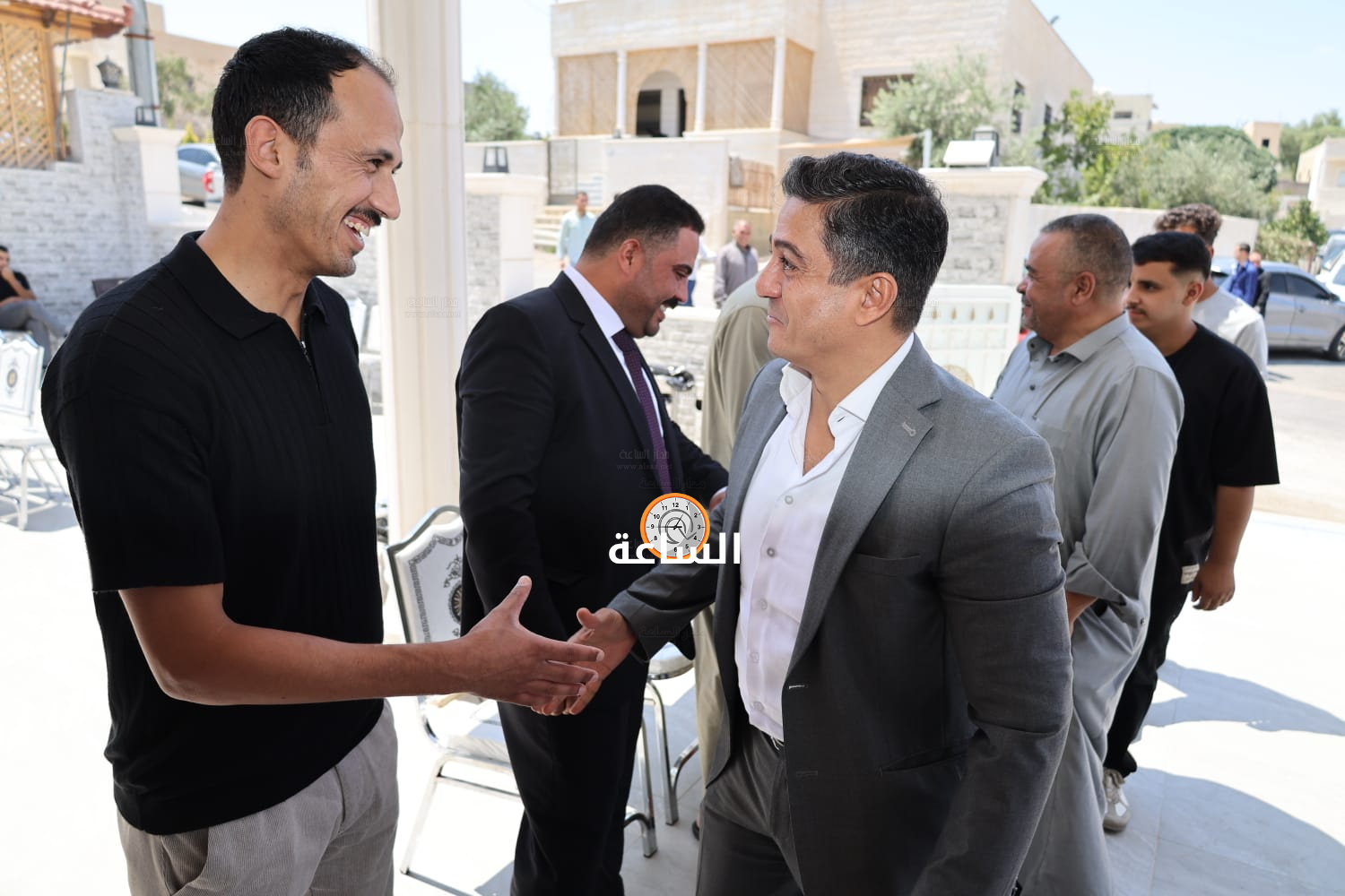 Madar Al-Saa Images 0.5443212325807947
