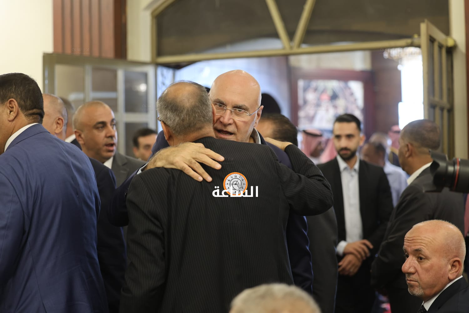 Madar Al-Saa Images 0.6289899348994507
