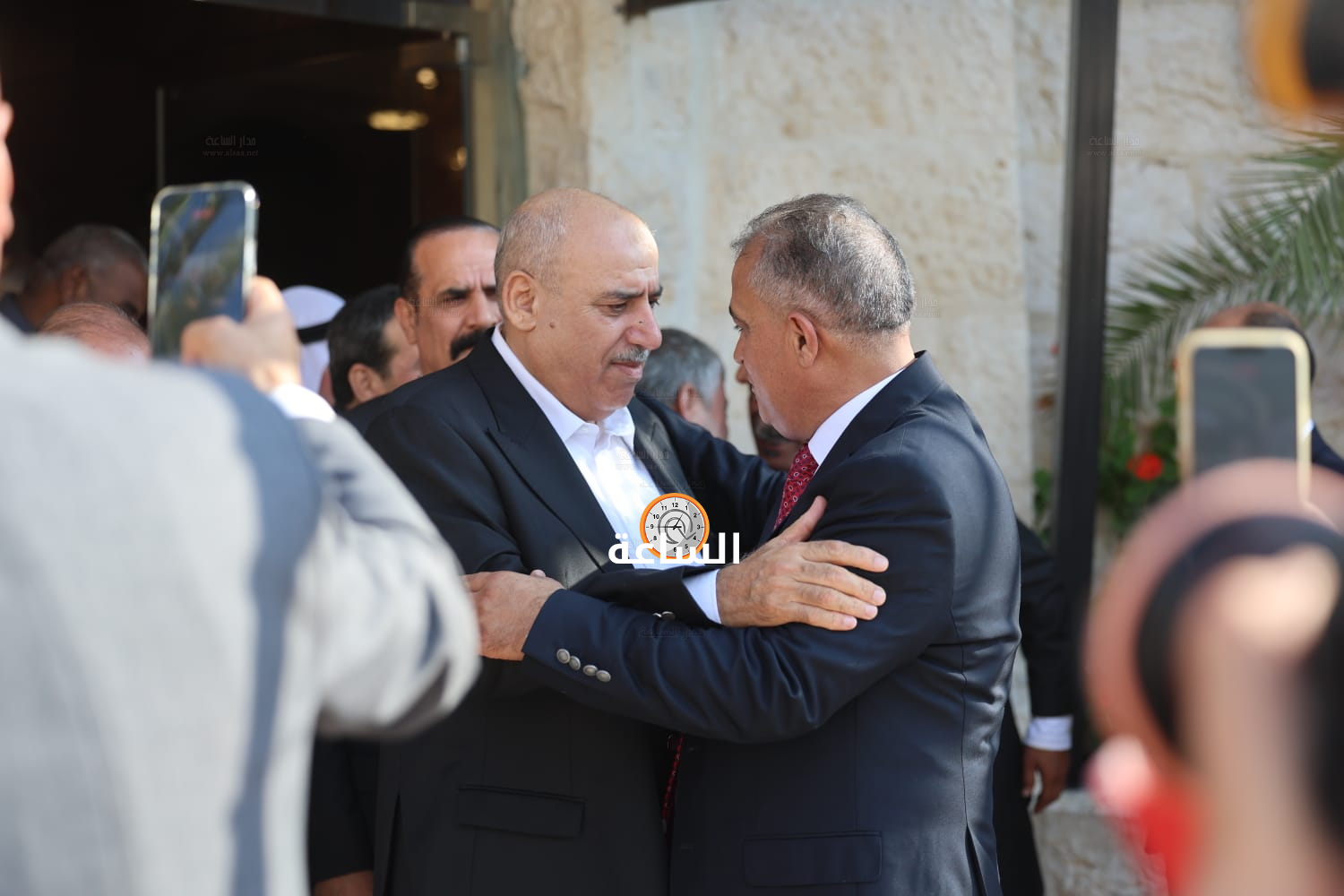Madar Al-Saa Images 0.062306131115923646