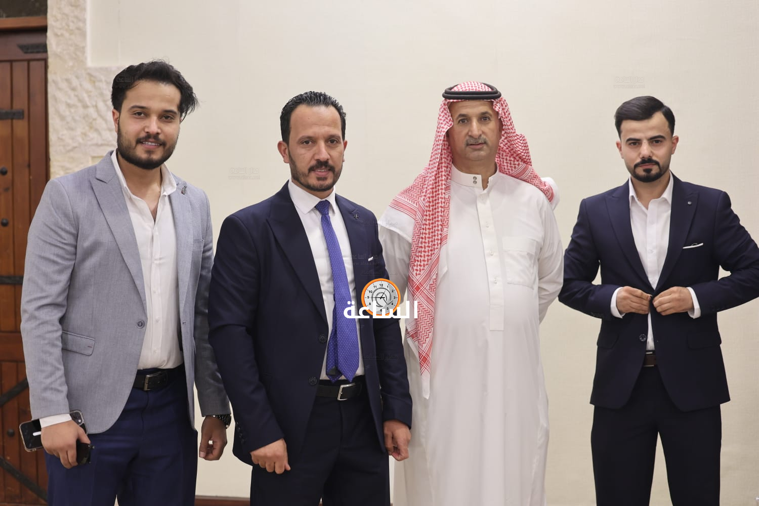 Madar Al-Saa Images 0.7501360670648625
