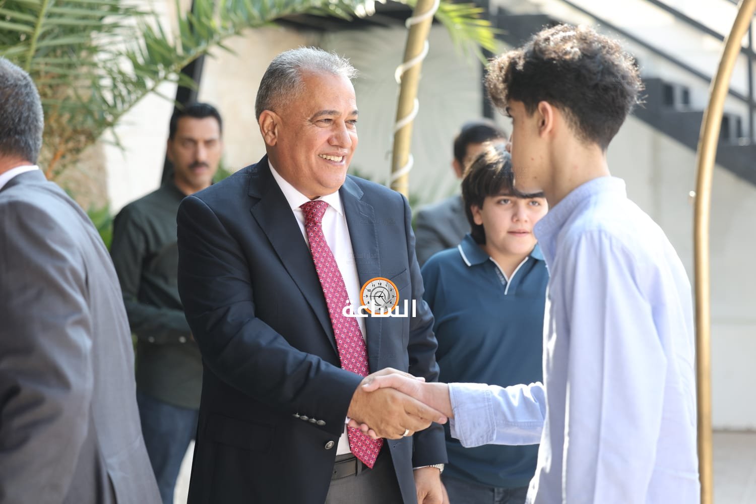 Madar Al-Saa Images 0.8366414536460673