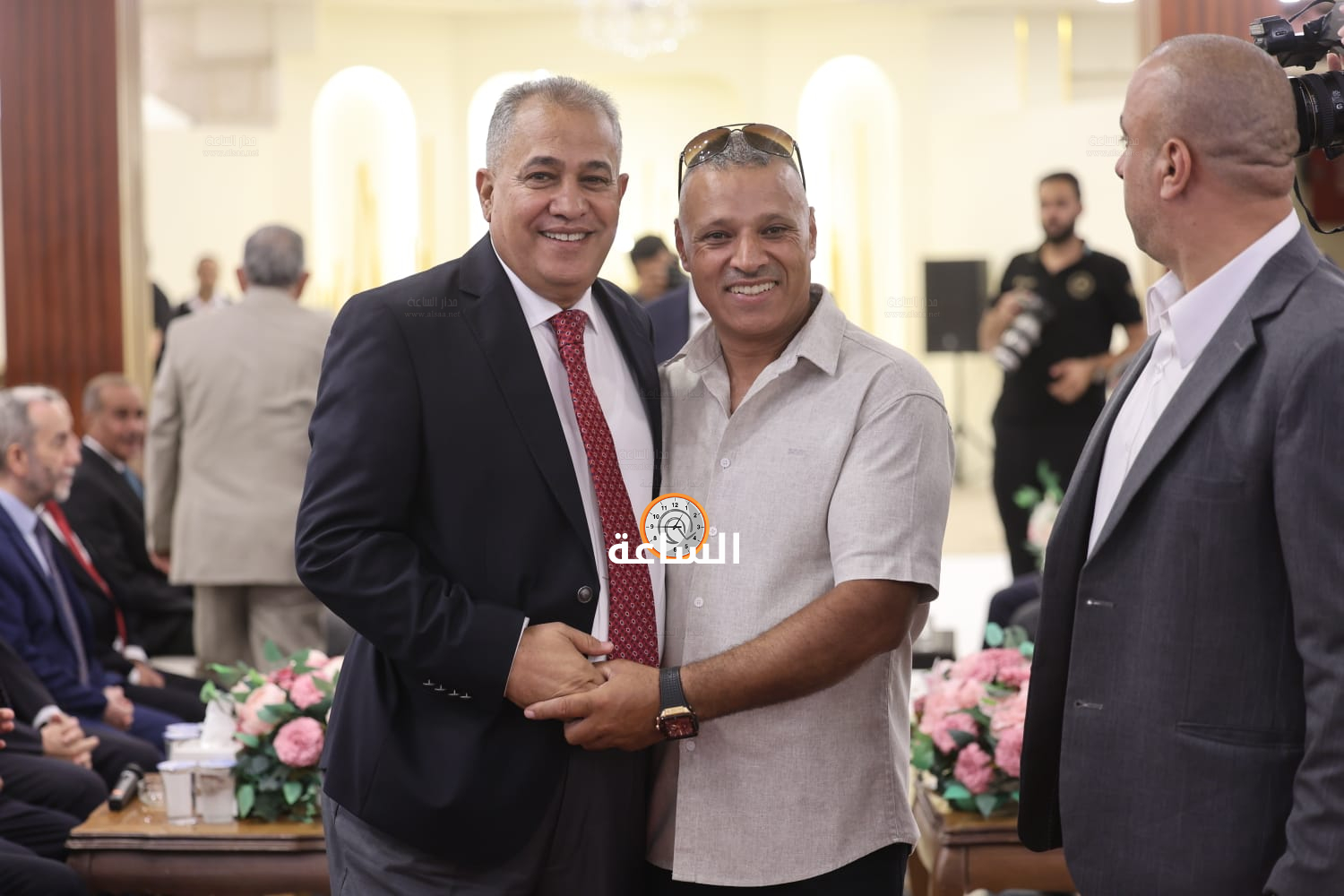 Madar Al-Saa Images 0.6806425581917803