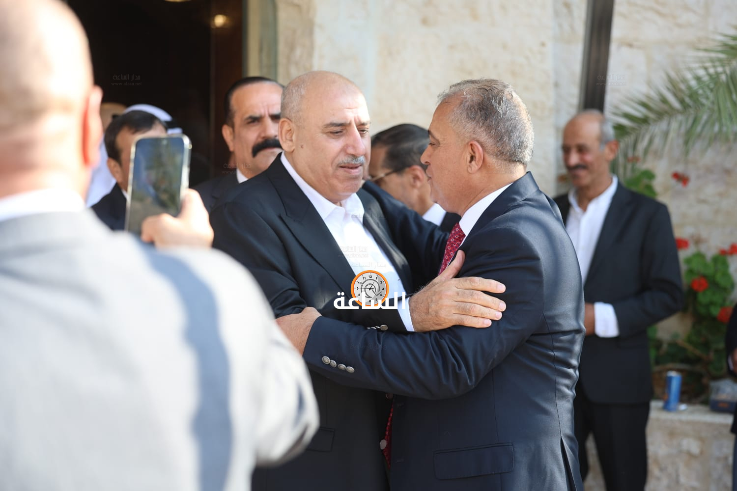 Madar Al-Saa Images 0.21665185741629378