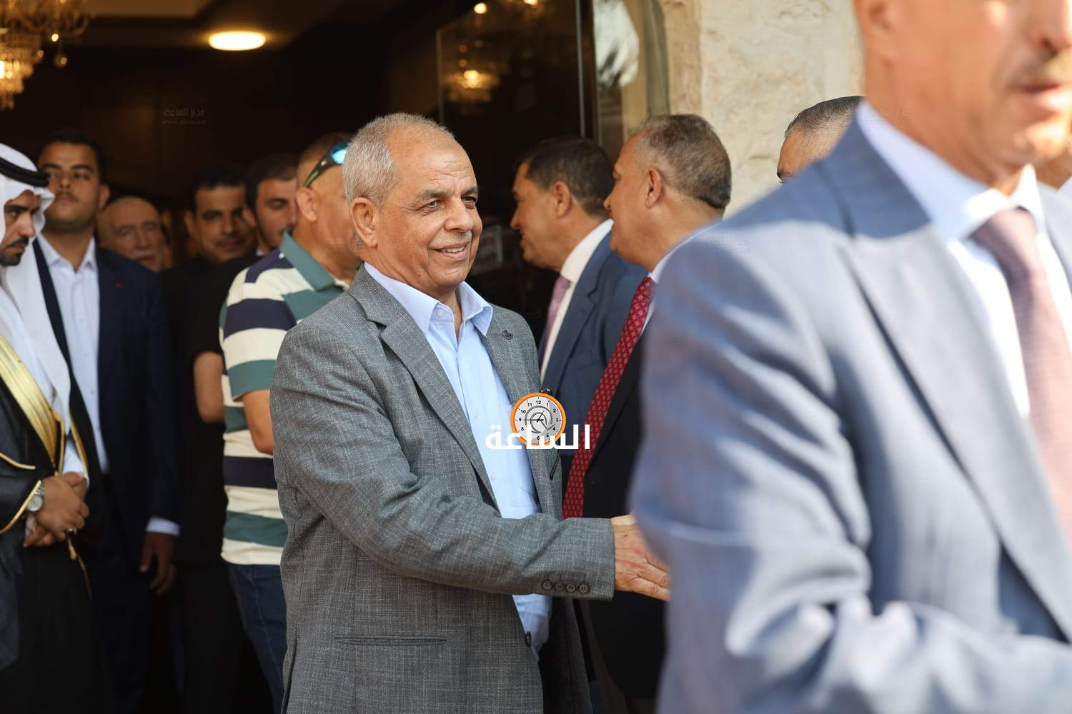 Madar Al-Saa Images 0.8600981647938758