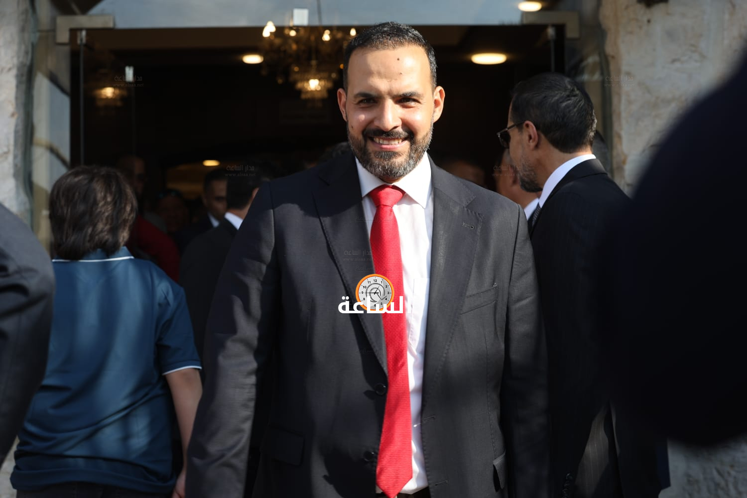 Madar Al-Saa Images 0.7630626108143058