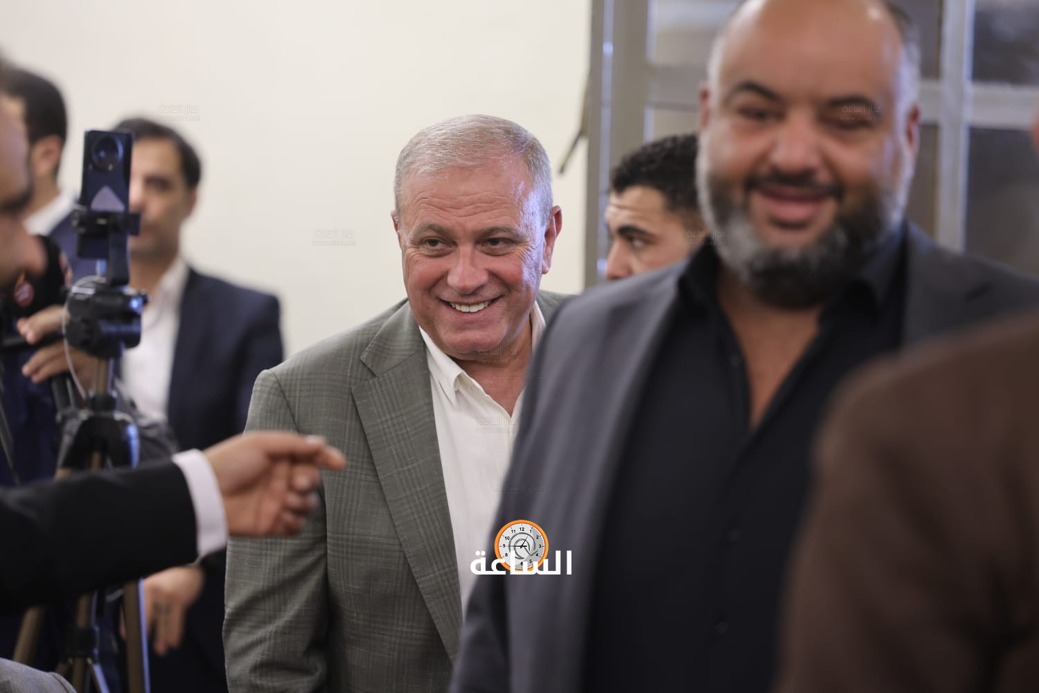 Madar Al-Saa Images 0.12198278489571446
