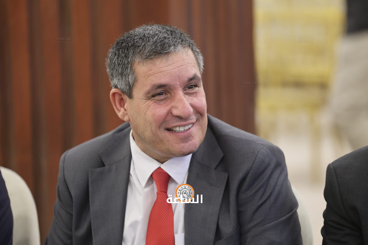 Madar Al-Saa Images 0.4542350039356414