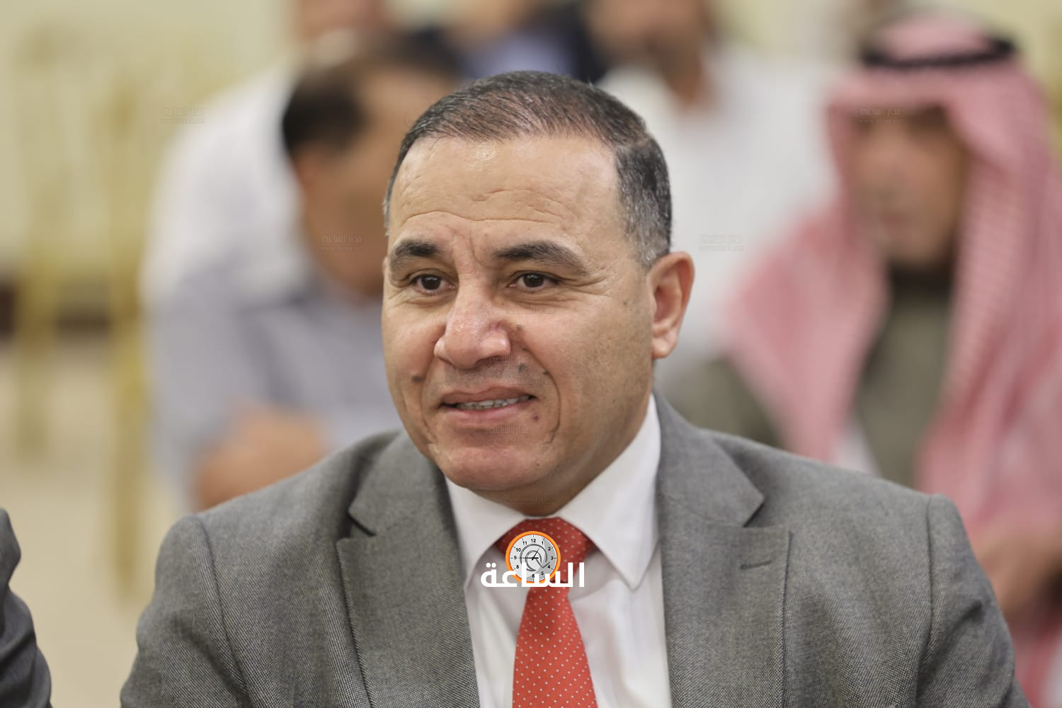 Madar Al-Saa Images 0.5228712400768399