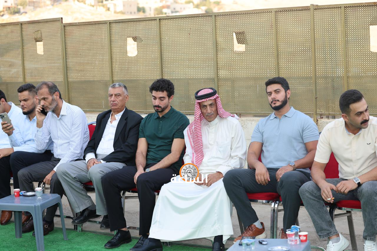 Madar Al-Saa Images 0.45758926990852045