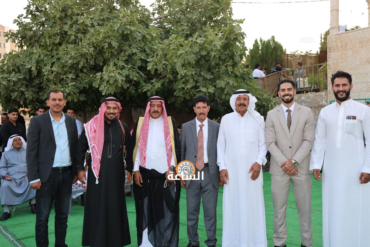 Madar Al-Saa Images 0.2537445492031134